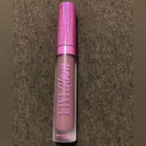NEW LIVEGLAM MATTE LIQUID LIPSTICK